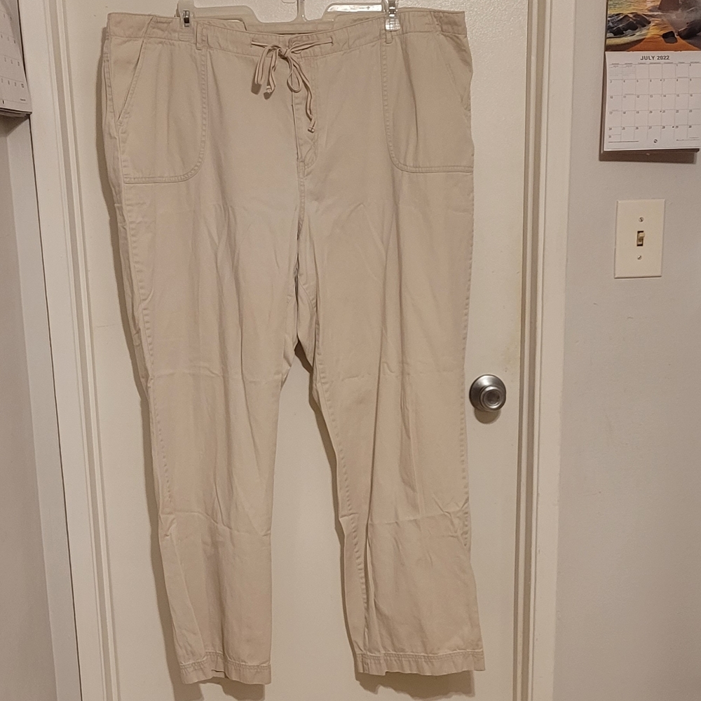 Women's Pants - Size 26 - Venezia Brand - Cream Color